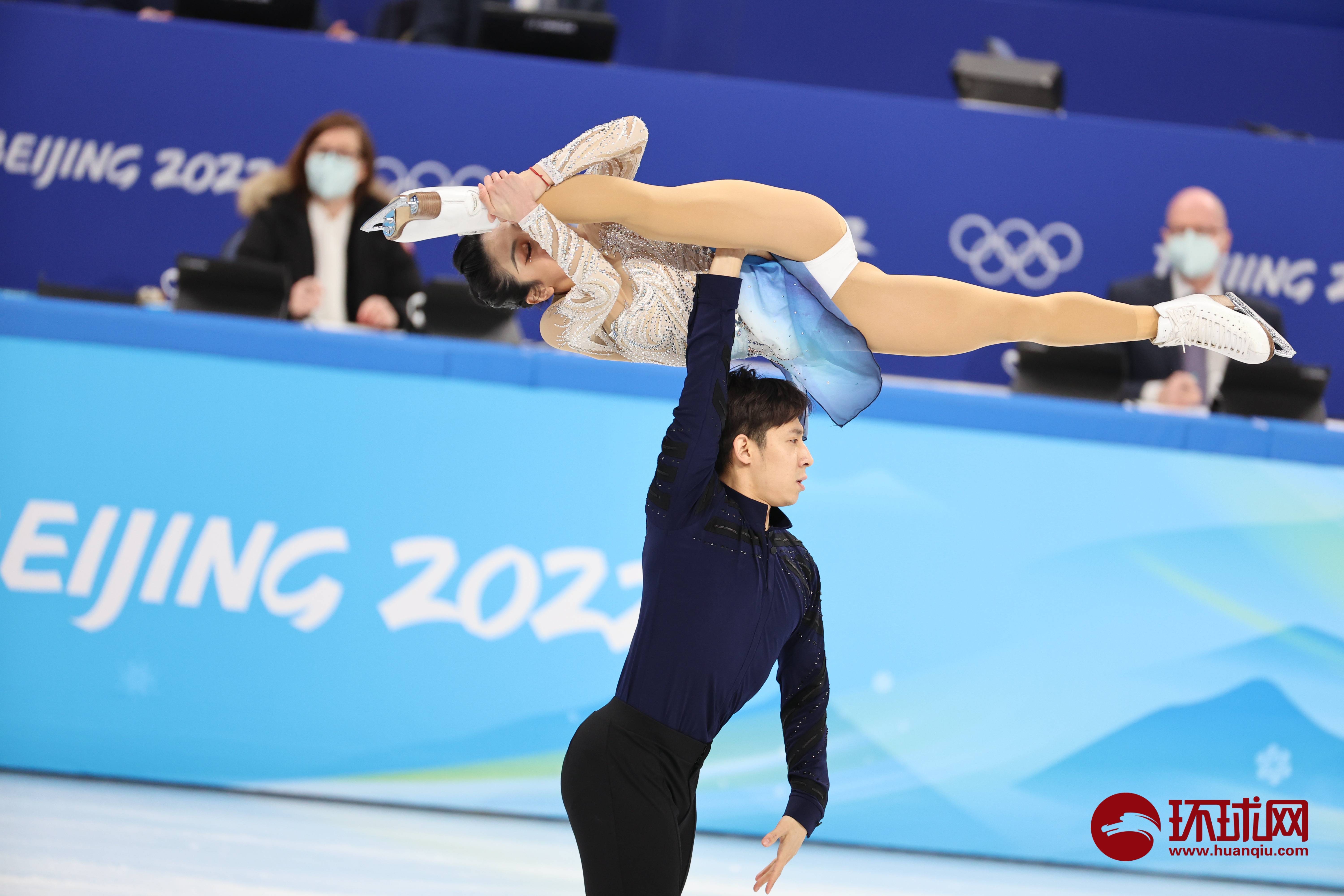 爱游戏登录-关于莎拉波娃重返赛场，反败为胜首场状态出色，日本队观众沸腾！观众掌声雷动的信息