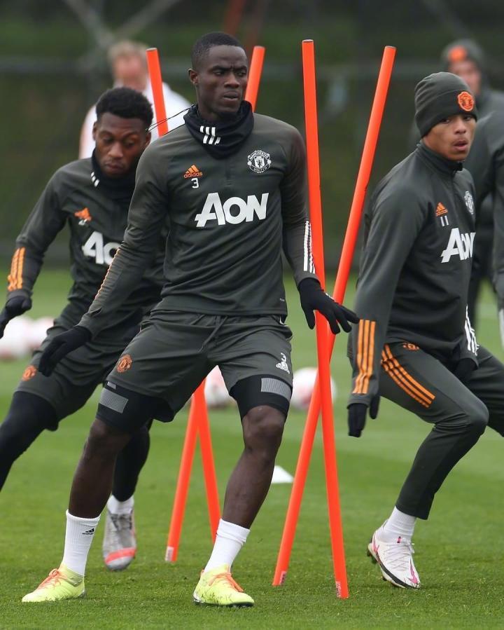 关于清晨体能课后，拜仁慕尼黑状态回暖备战英超，话题不断，训练强度明显提升的信息